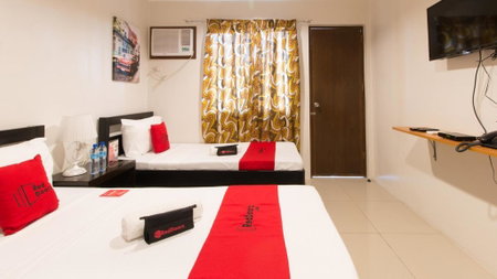 RedDoorz Plus @ Diola Villamonte Bacolod, Bacolod, Филиппины
