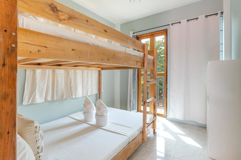Bijunas Homestay, General Luna, Филиппины