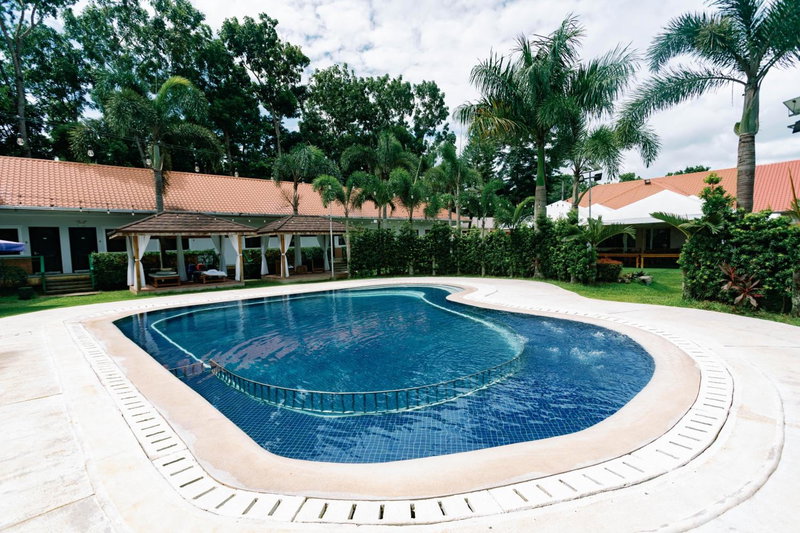 3 Peaks Resort & Boutique Hotel, Lipa, Philippines