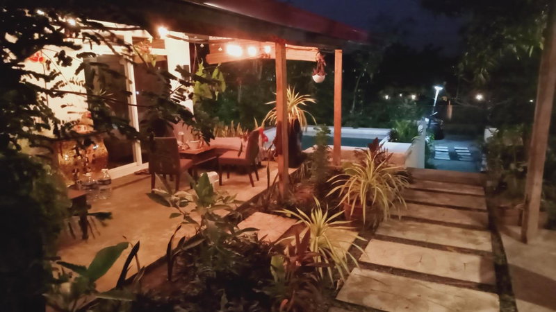 Baywalk Suites Batangas, Laurel, Филиппины