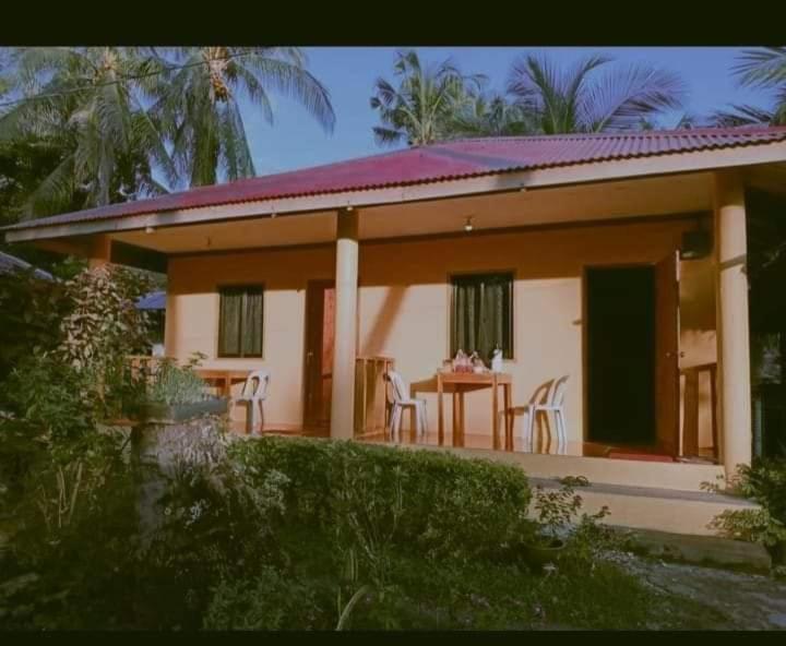 Gold Star Inn, Siquijor, Philippines