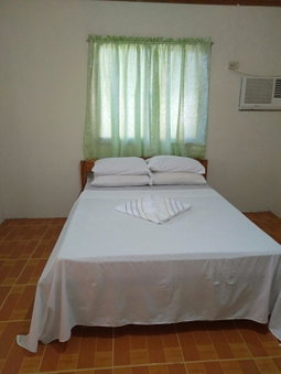 Gold Star Inn, Siquijor, Philippines