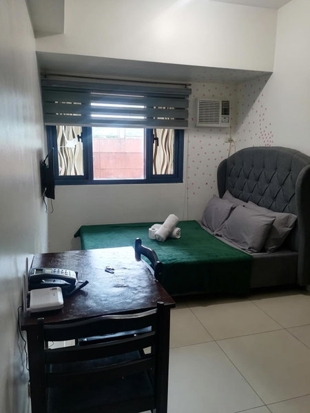 Roxas Blvd Stunning Studio Condo Near US Embassy, Manila, Philippines