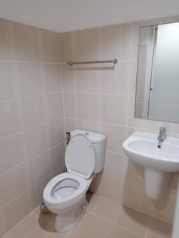 Roxas Blvd Stunning Studio Condo Near US Embassy, Manila, Philippines