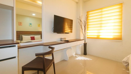 RedDoorz @ Leoncia Apartelle Mandaue City, Mandaue City, Philippines