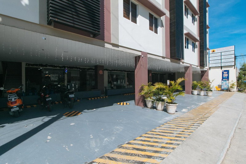 RedDoorz @ Leoncia Apartelle Mandaue City, Mandaue City, Philippines