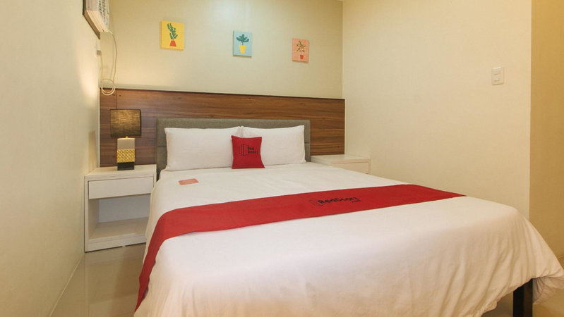 RedDoorz @ Leoncia Apartelle Mandaue City, Mandaue City, Philippines