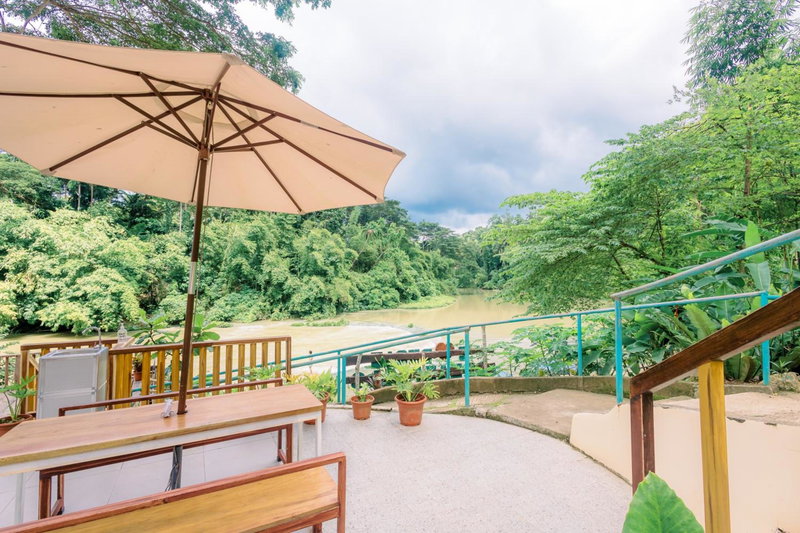 Busai Dream Falls Resort, Loboc, Philippines