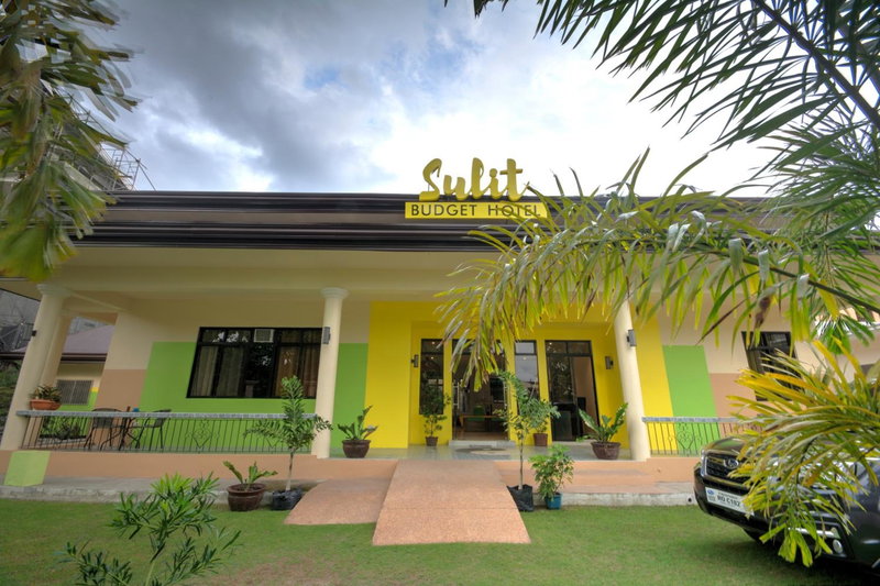 Sulit Budget Hotel near Dgte Airport Citimall, Dumaguete, Philippines