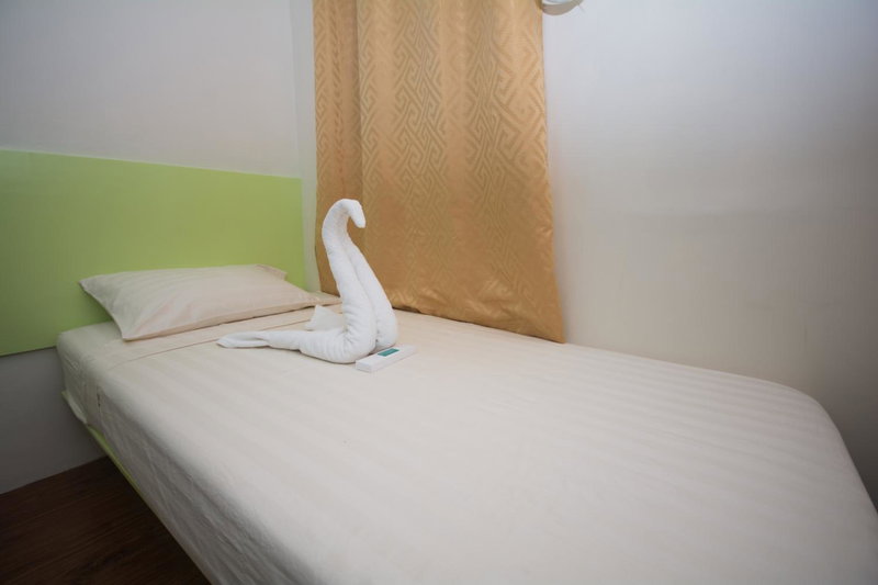 Sulit Budget Hotel near Dgte Airport Citimall, Dumaguete, Philippines