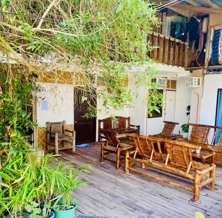 Babu Backpackers inn, Moalboal, Филиппины