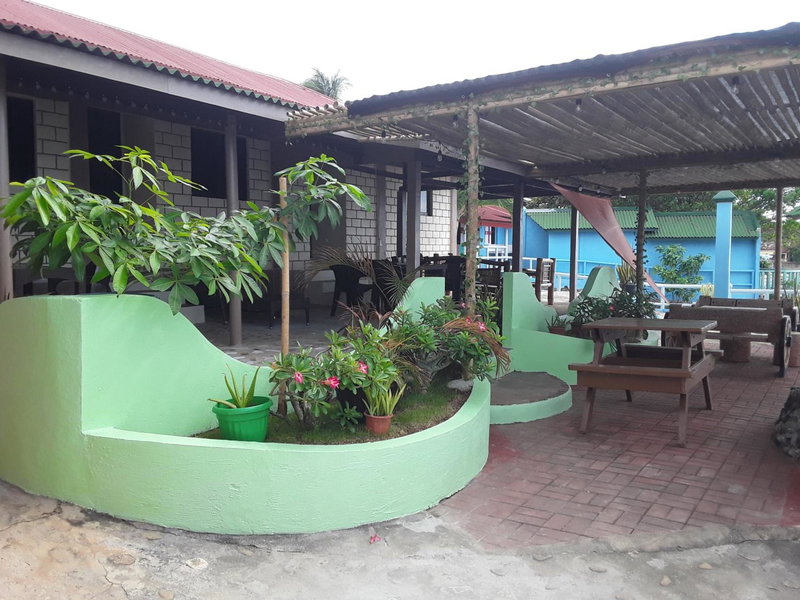Sunset Vista Sea Front Guest House, Camotes Islands, Philippines