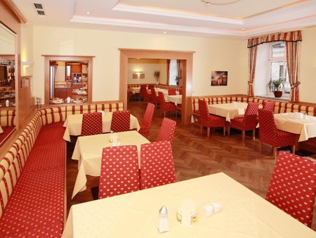 Hotel Goldener Adler, Linz, Austria