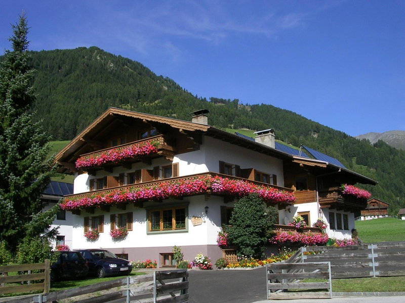 Haus Bergheimat, Kals am Großglockner, Austria