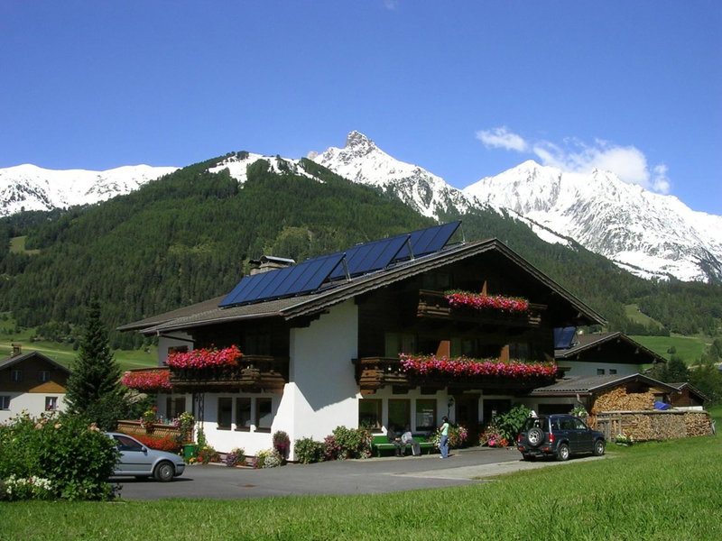Haus Bergheimat, Kals am Großglockner, Austria
