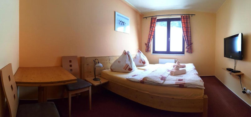 Pension Gemshorn, Hainzenberg, Austria