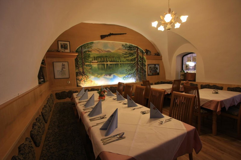 Hotel Pension Kandolf, Tamsweg, Austria