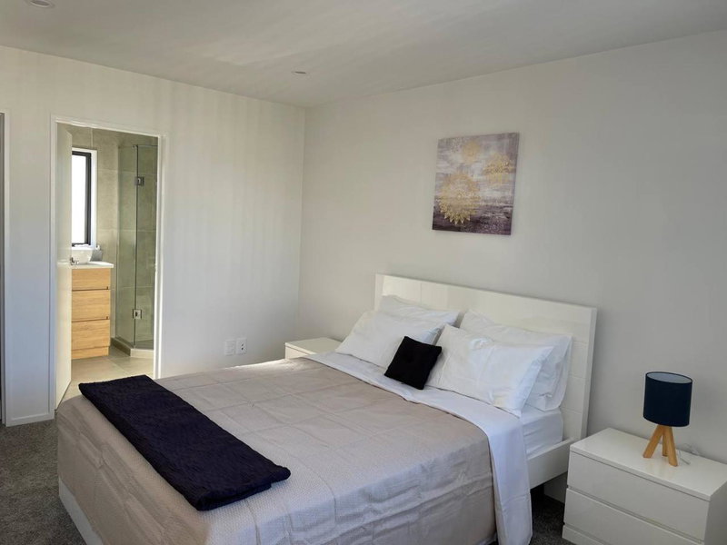 4 bedroom home fully furnished in Papakura, Auckland, Auckland, New Zealand
