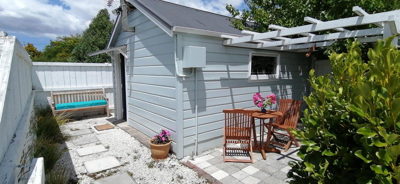 Garden Cottage, Hastings, New Zealand