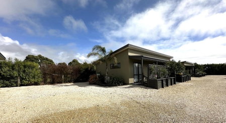 Country Retreats on Ranzau 8, Hope, New Zealand