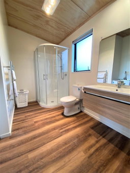 Country Retreats on Ranzau 8, Hope, New Zealand