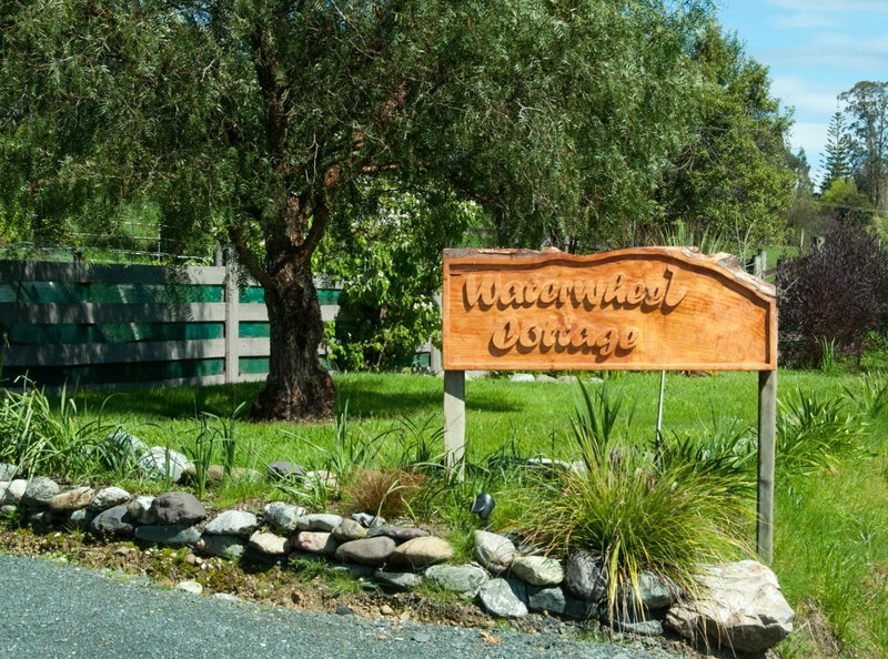 Waterwheel Cottage, Upper Moutere, New Zealand