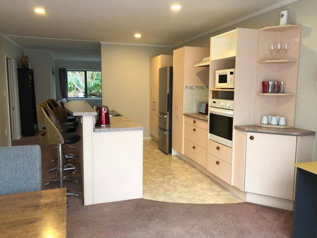 Observation Holiday Home, Paraparaumu Beach, New Zealand