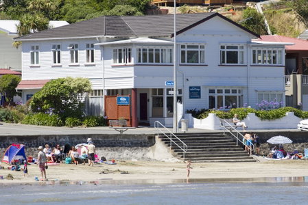 Moana Lodge - Guest House, Porirua, New Zealand