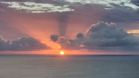 SeaView Retreat -Amazing Ocean Views and Outdoor bath, Waiuku, New Zealand