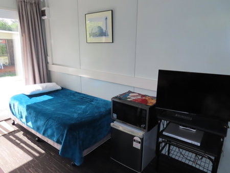 Rangiora Eco Holiday Park, Fernside, New Zealand