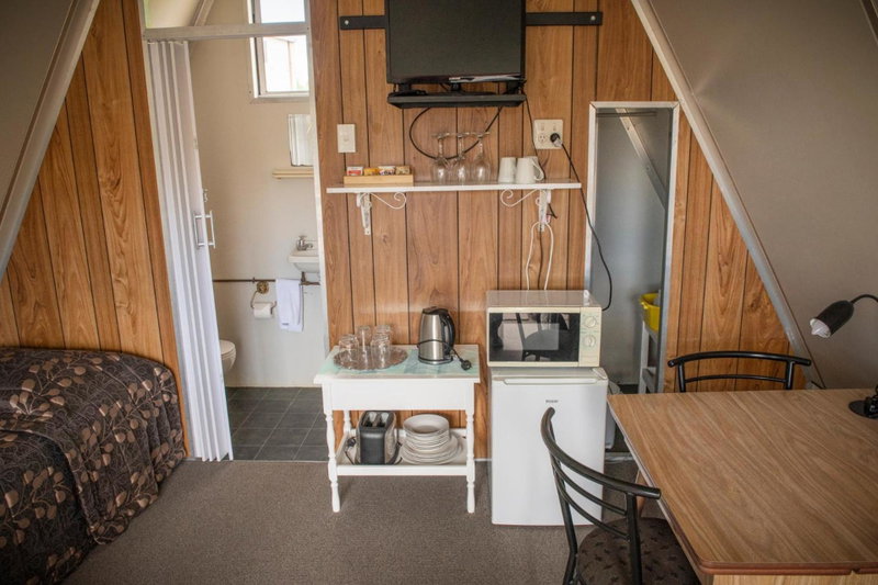 Rangiora Eco Holiday Park, Fernside, New Zealand