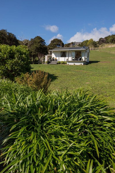 Kuaotunu's Peebles Cottage, Kuaotunu, New Zealand
