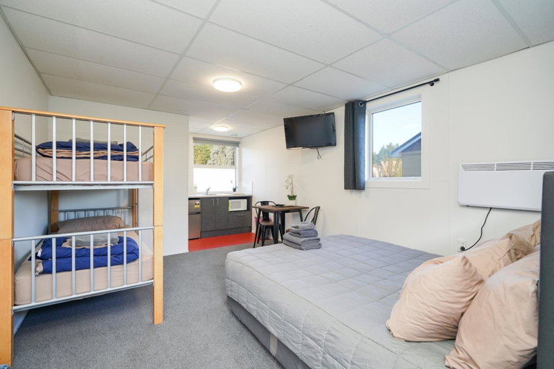 beach road holiday park, Otatara, New Zealand