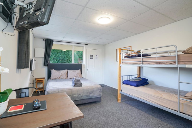 beach road holiday park, Otatara, New Zealand