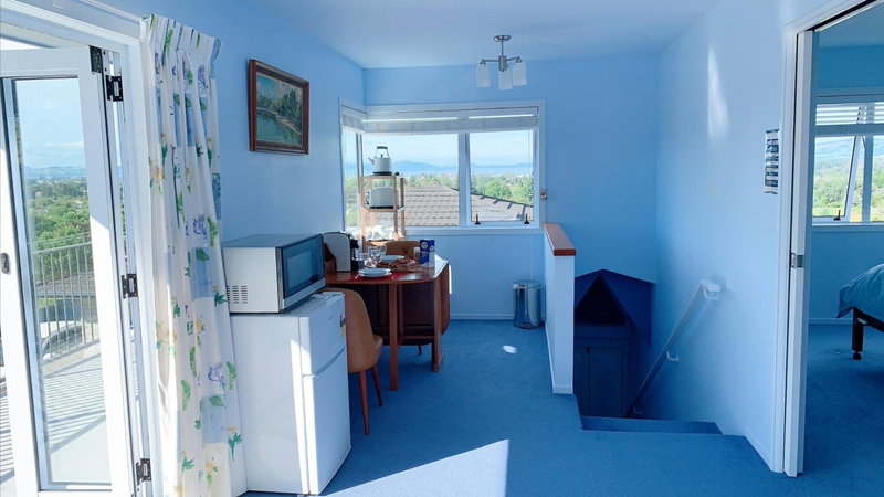 Panoramic View Apartment Without a Kitchen, Rotorua, New Zealand
