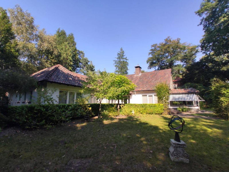 Modern Palace Emma Staete, Baarn, The Netherlands