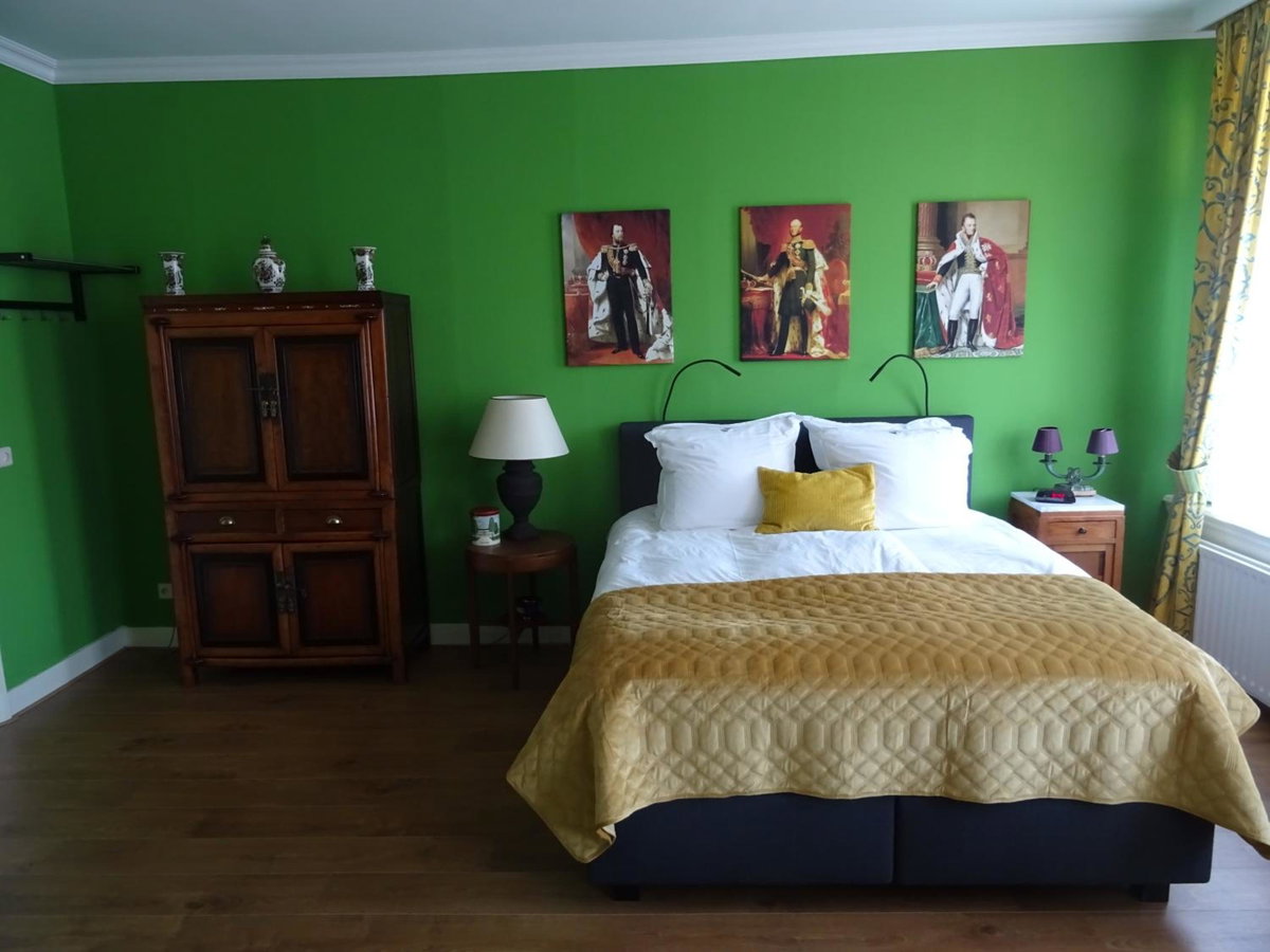 Emma's B&B, Países Bajos