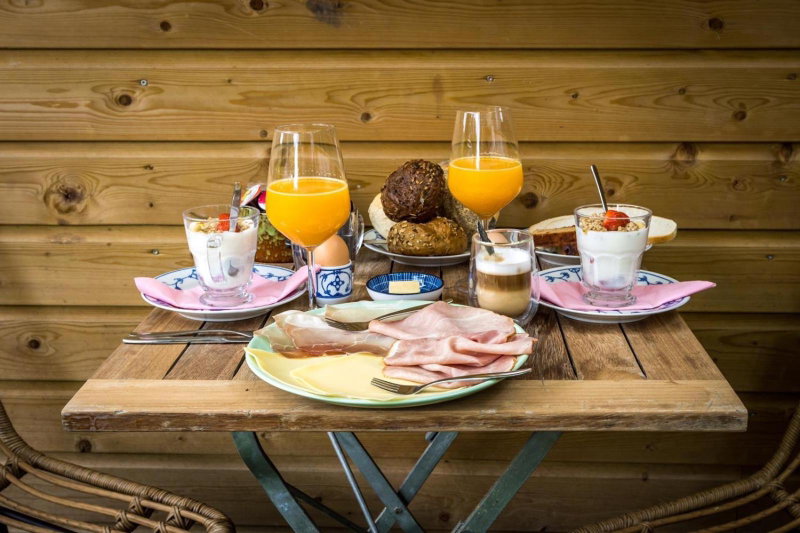 Bed and Breakfast: 'Bij ons Achter', Helvoirt, Нидерланды