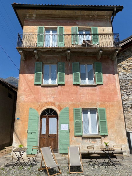 Casa Vino e Birra, Osogna, Switzerland