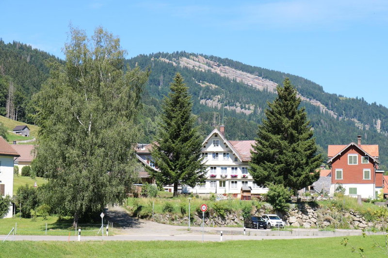 Schlafen im Sternen Ennetbühl, Nesslau, Suiza
