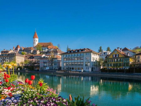 Schöne Ferienwohnung mit Seeblick, Thun, Suiza