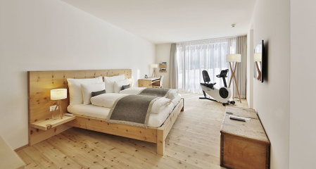 IN LAIN Hotel Cadonau, Zernez, Швейцария
