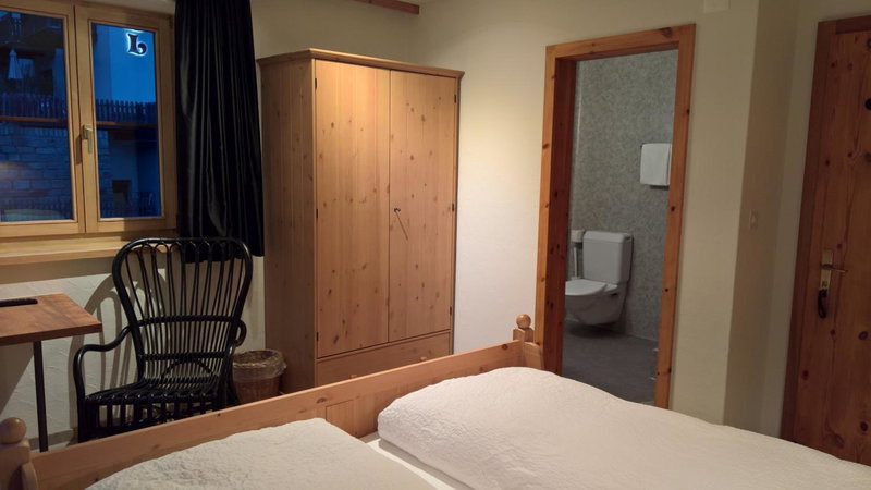 B&B Chasa Arfusch, Ardez, Suiza