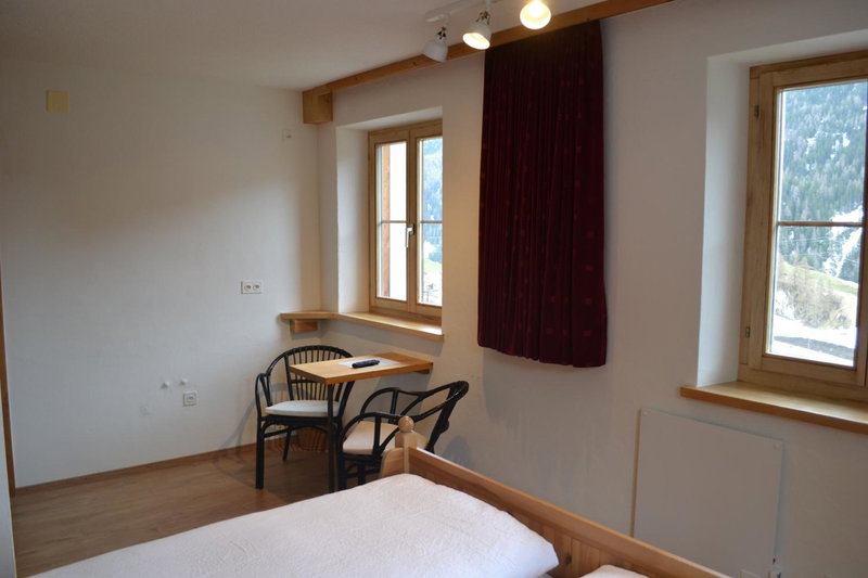 B&B Chasa Arfusch, Ardez, Suiza