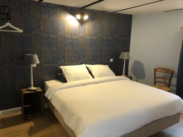 Hotel · Cuerne bed&breakfast, Kuurne