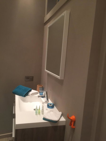 Suite 11, Antwerp, Belgium