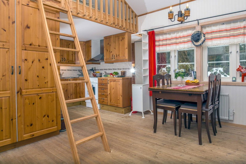 Comfortable Cottage at Scenic Lake, Landvetter, Sweden
