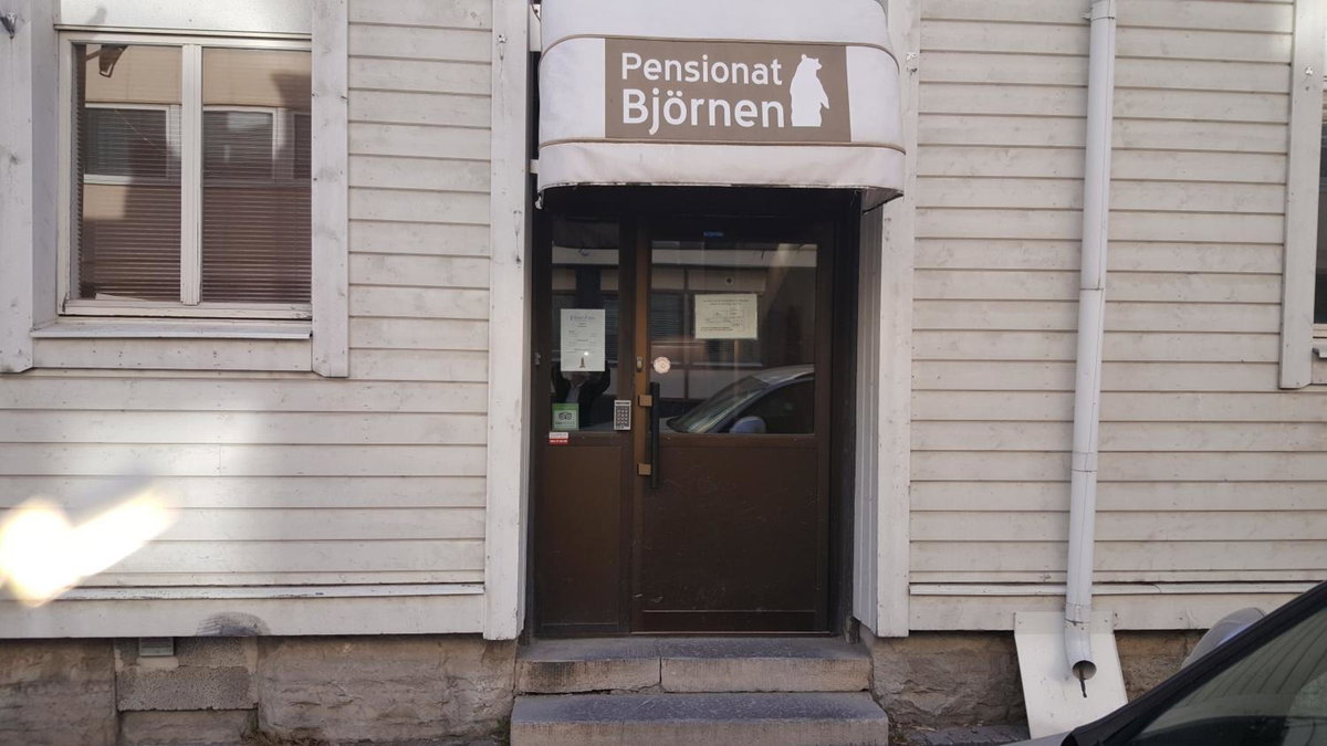 Pensionat Björnen, Sweden