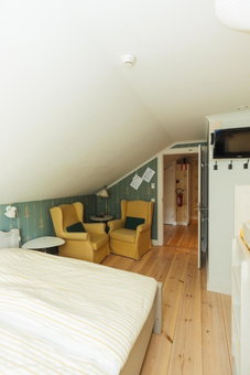 Bäcks Bed & Breakfast, Vintrosa, Швеция