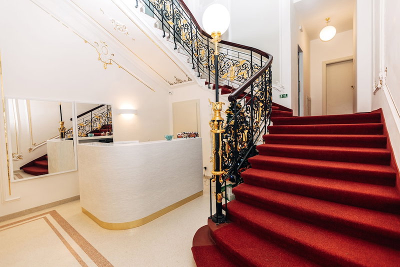 Hotel Golden Lamb, Karlovy Vary, Czechia